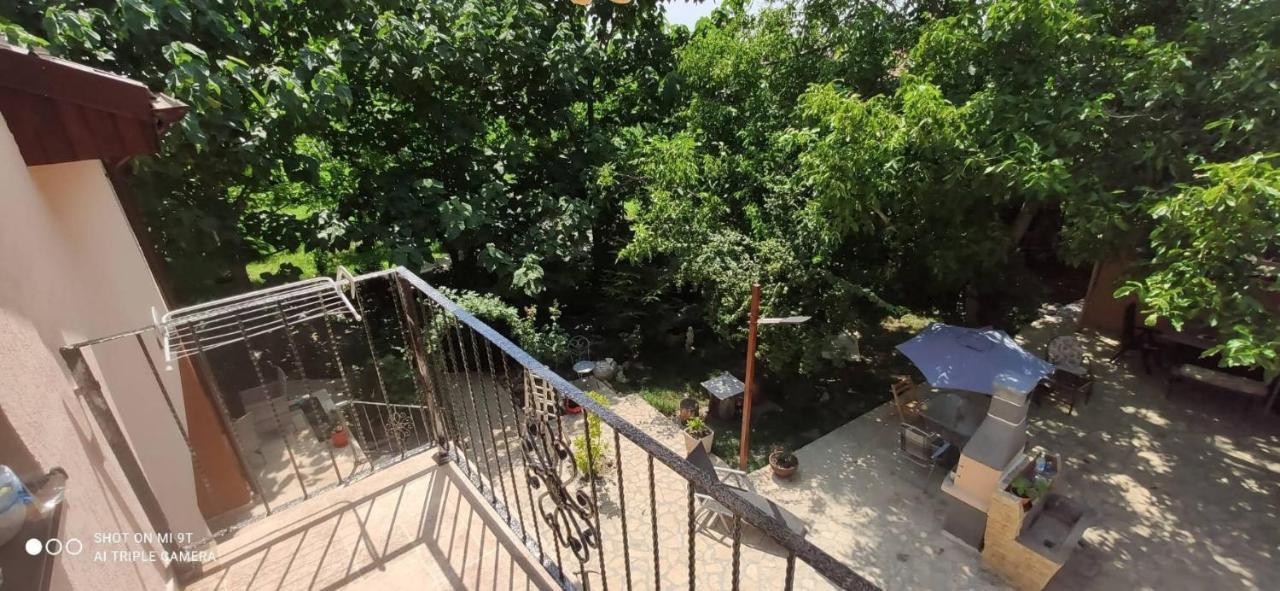 Casa Magnolia Hotel Douăzeci şi Trei August Exterior foto